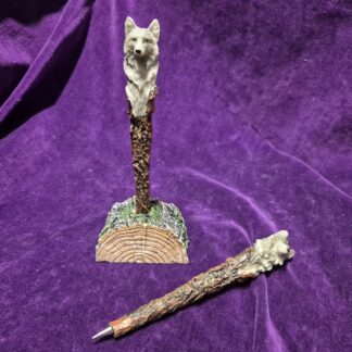 Resin Wolf Pen With Holder
